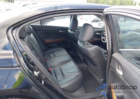 2012 Honda Accord 2.4 Ex-L from USA, damaged, VIN 1HGCP2F83CA065104